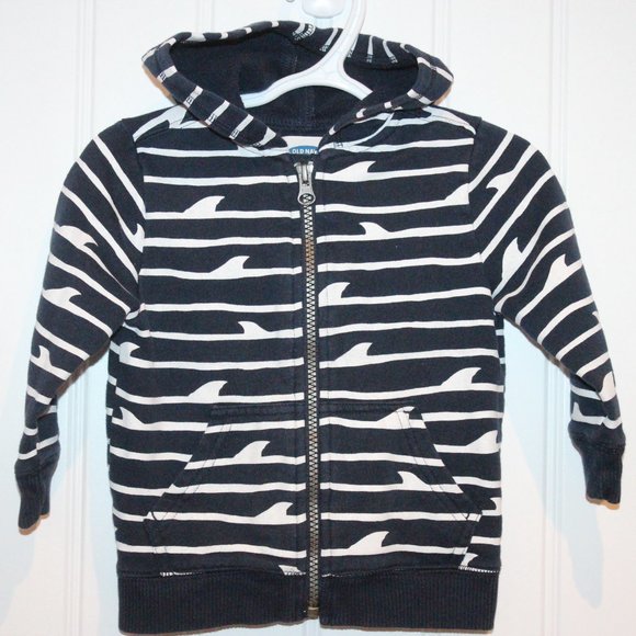 3/$20 🏷 Old Navy Zip Hoodie Size 18-24m - Picture 2 of 2